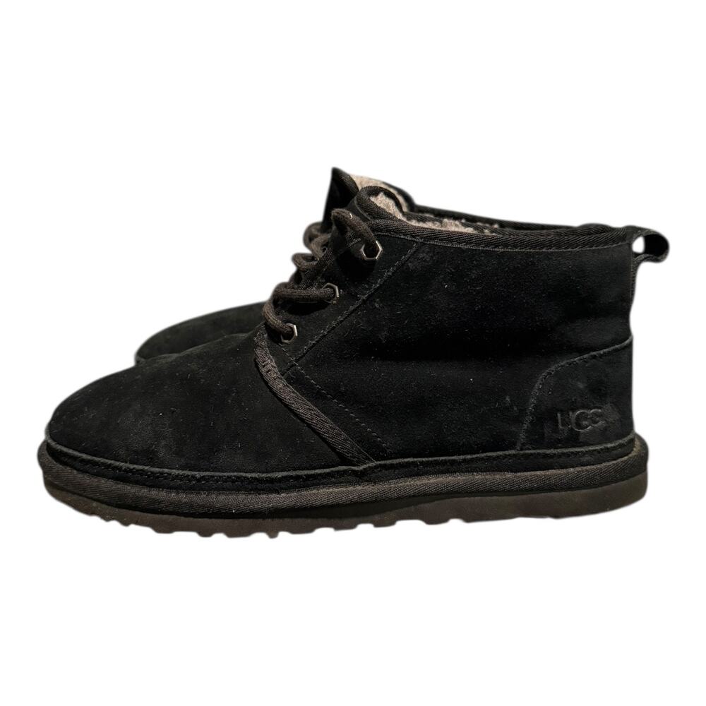 UGG Neumel Boots Men’s Size 9 Black Suede Sheepskin Chukka Ankle - Picture 5 of 9